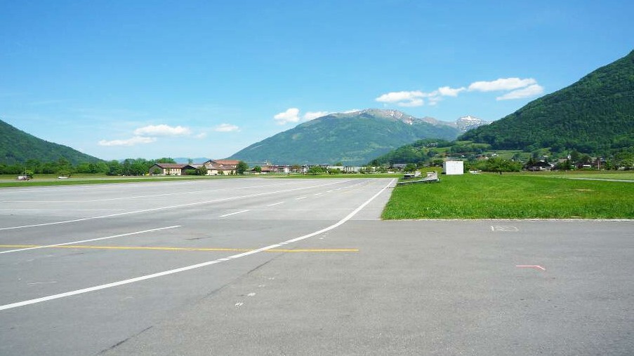 Flugplatz Mollis im Aufwind