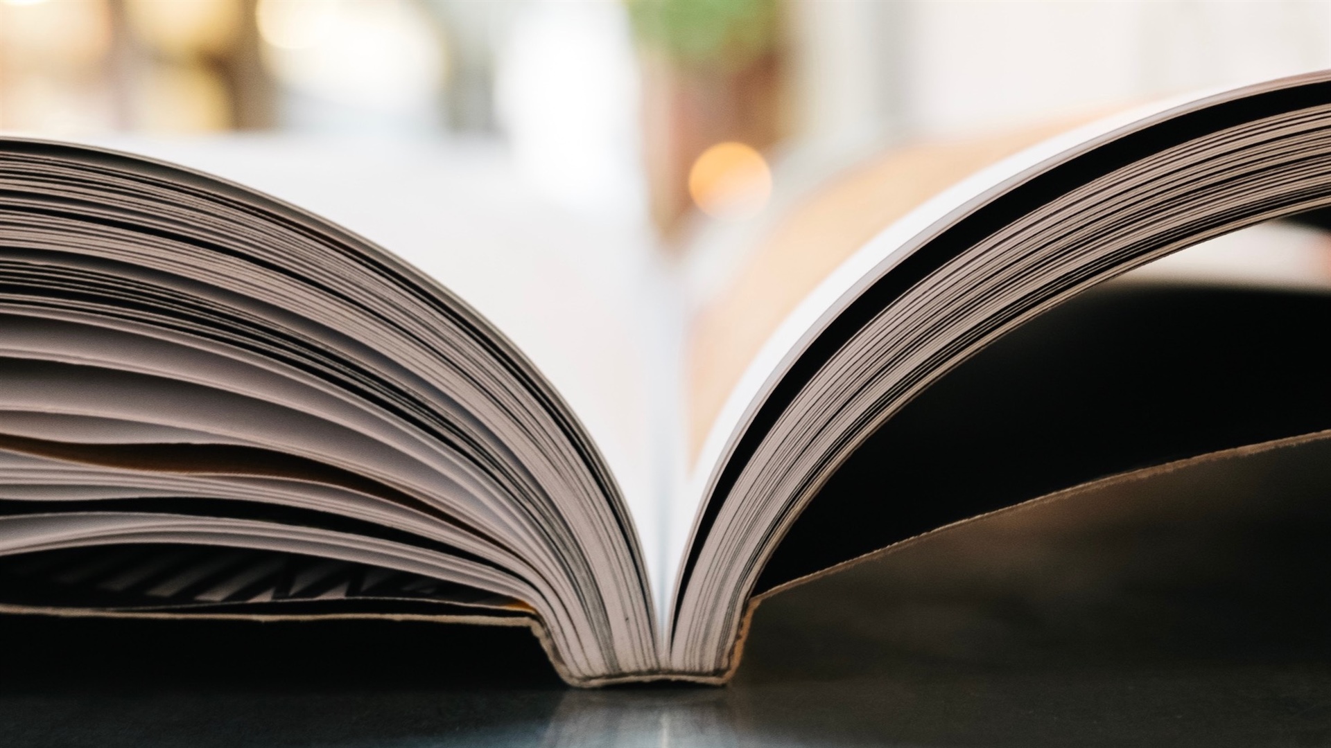 So sieht das neue Glarner Heimatbuch aus