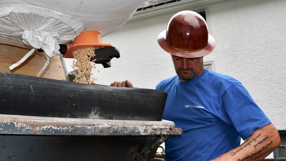 Innovative Pellet-Blasförderung in Schwanden erfolgreich